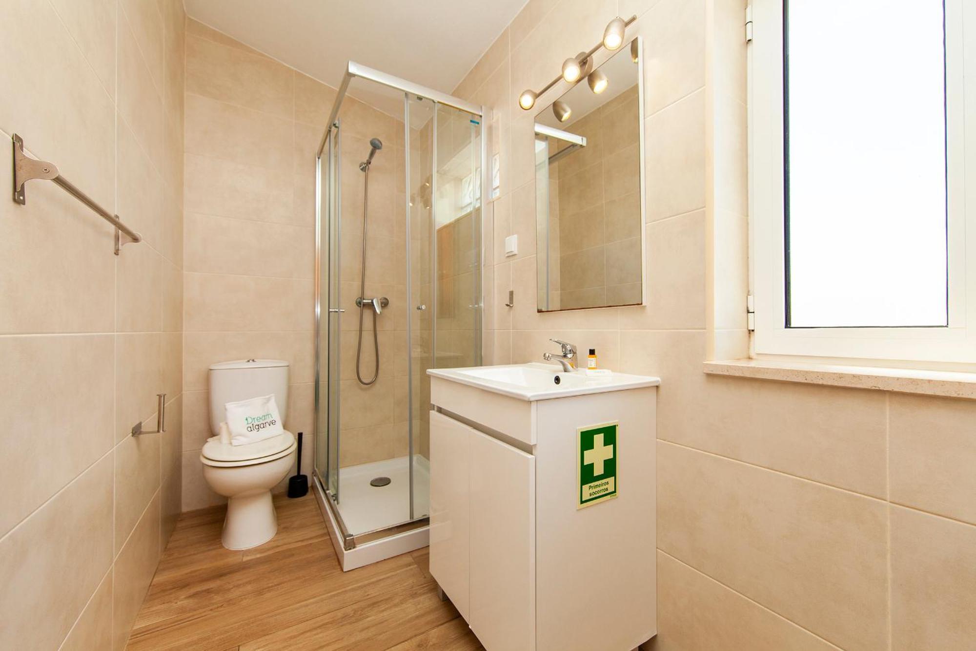 A38 - Rising Sun Top-Floor Flat Lagos Extérieur photo