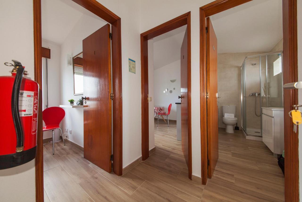 A38 - Rising Sun Top-Floor Flat Lagos Extérieur photo